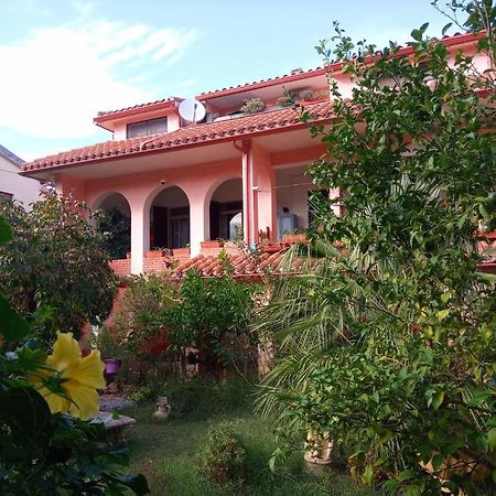 Villa Corrias Siliqua Exterior foto
