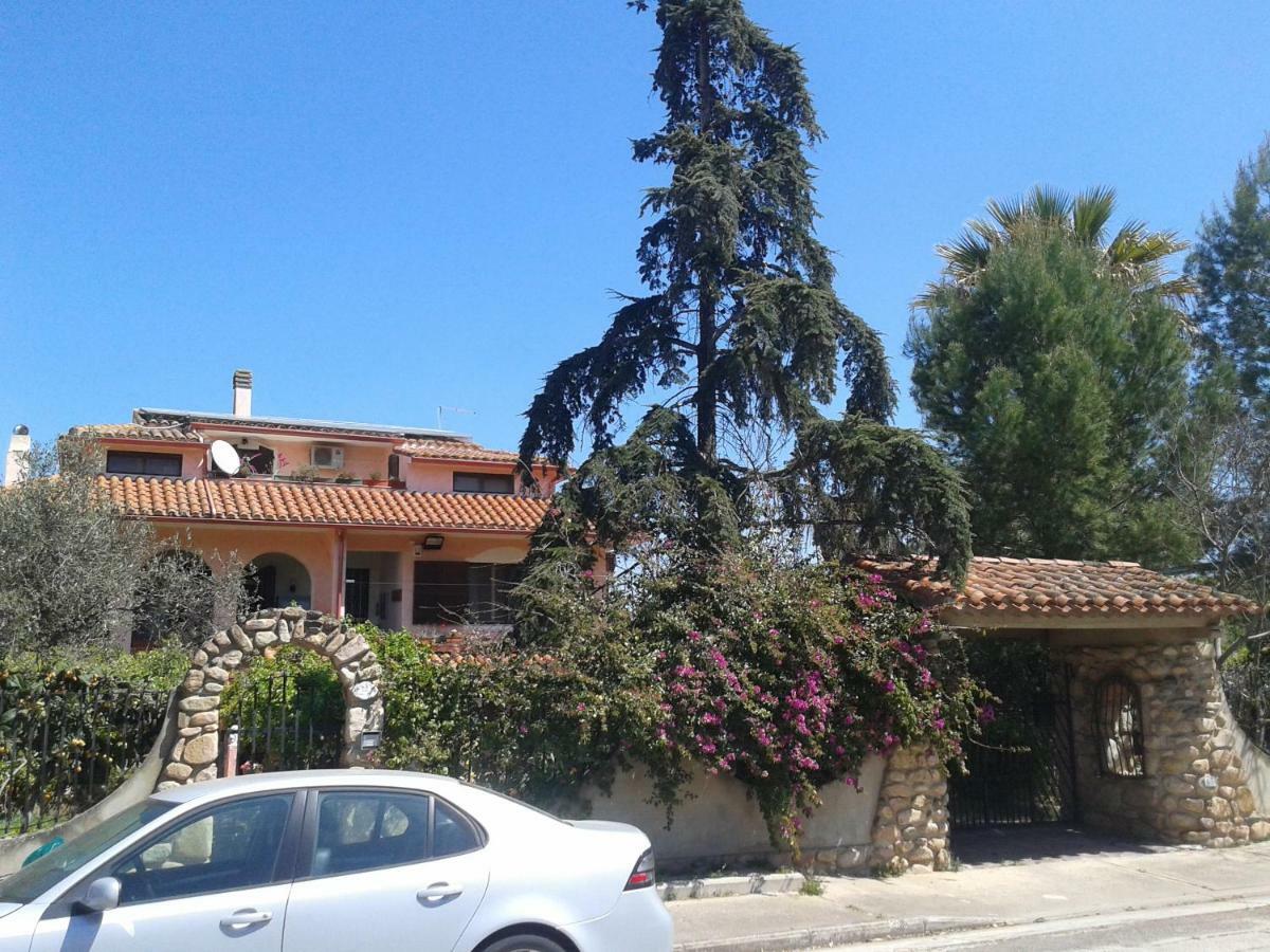 Villa Corrias Siliqua Exterior foto